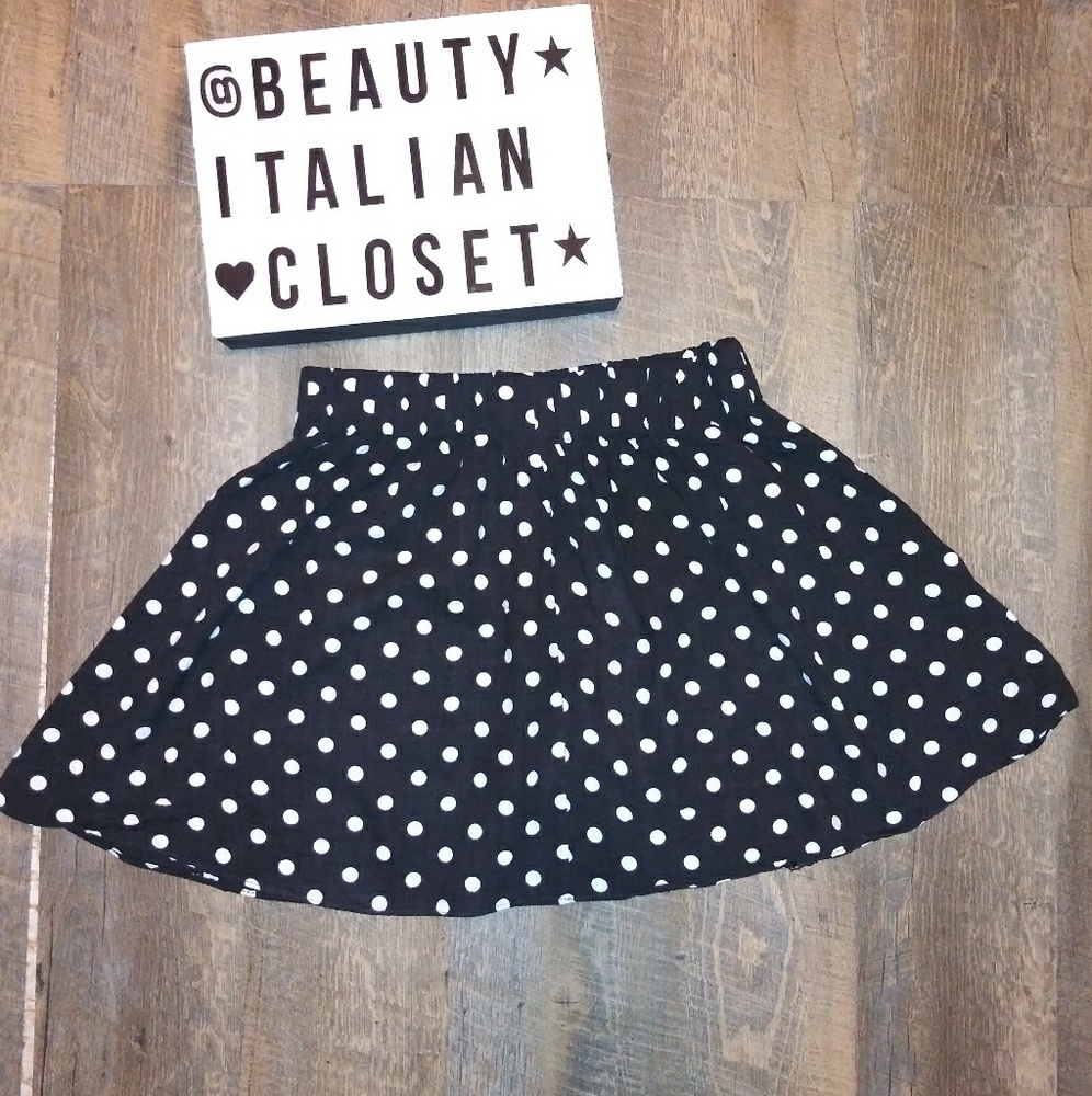 VICTORIA'S SECRET PINK POLKA DOT SKATER SKIRT - Picture 8 of 8